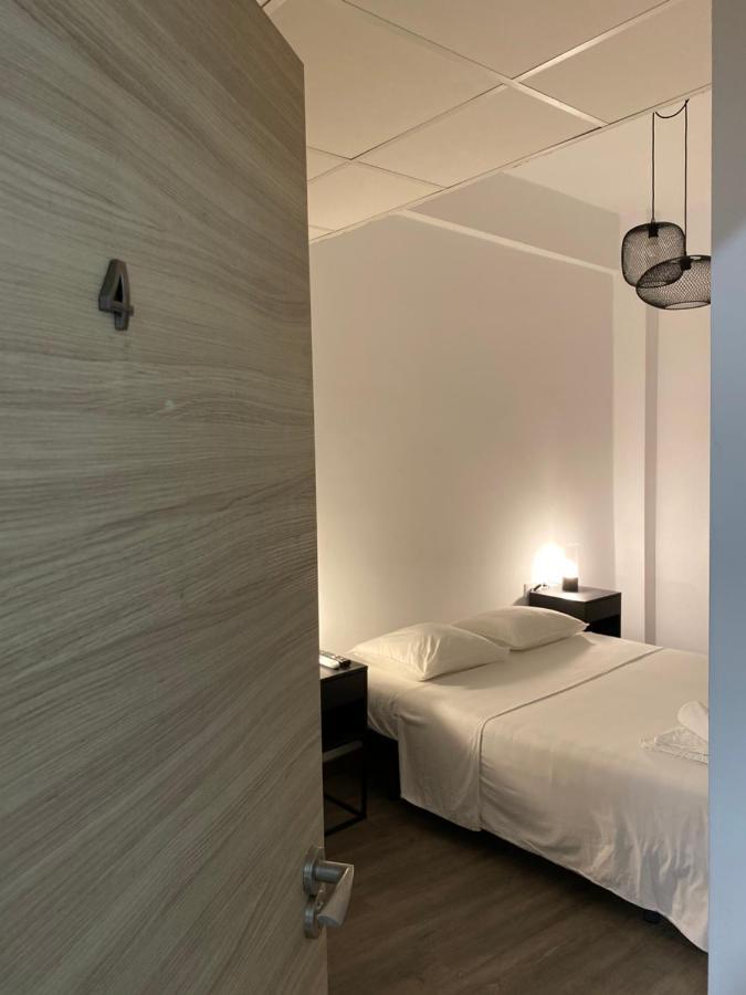 Shanti Rooms Valencia Exterior photo